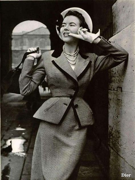 christian dior feminism 1950|christian diors new look 1950s.